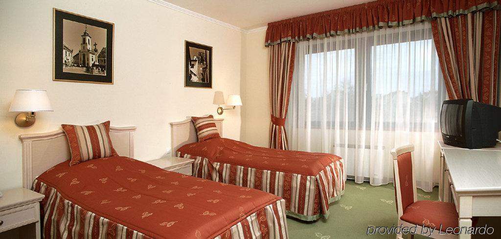 Hotel Kalvaria Superior Győr Rum bild