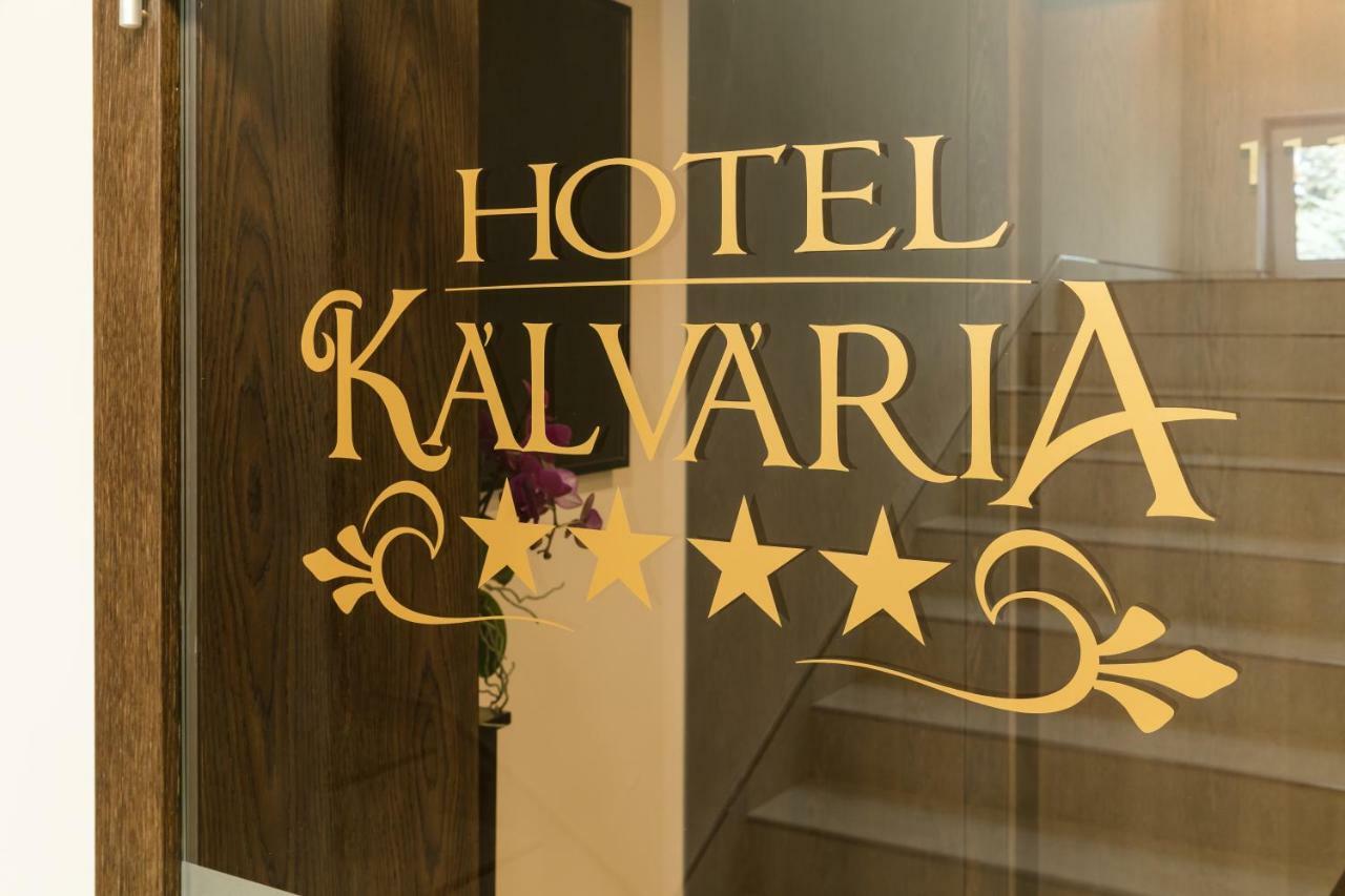 Hotel Kalvaria Superior Győr Exteriör bild